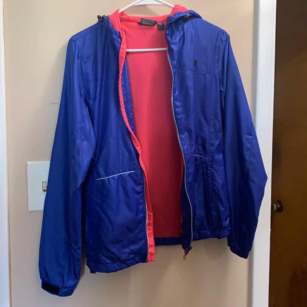 New balance spring jacket Women’s SMALL